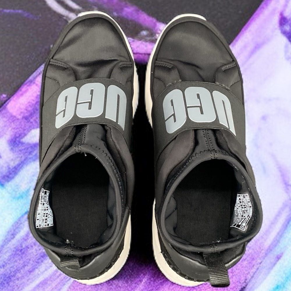 🔥 UGG Neutra Sneakers – Women’s Size 5 | Black/White - Picture 5 of 11